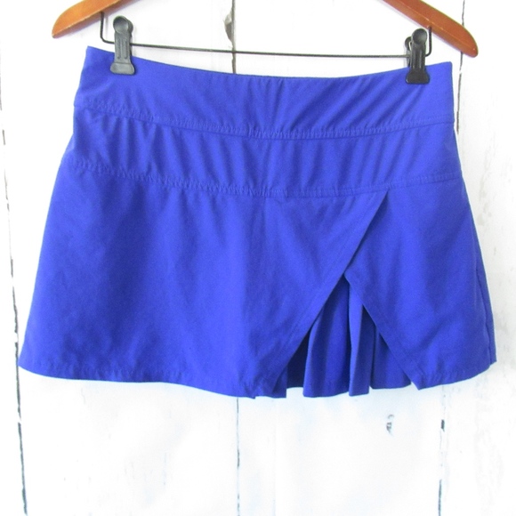 Athleta Pants - Athleta Vibrant Blue Pleated Skort